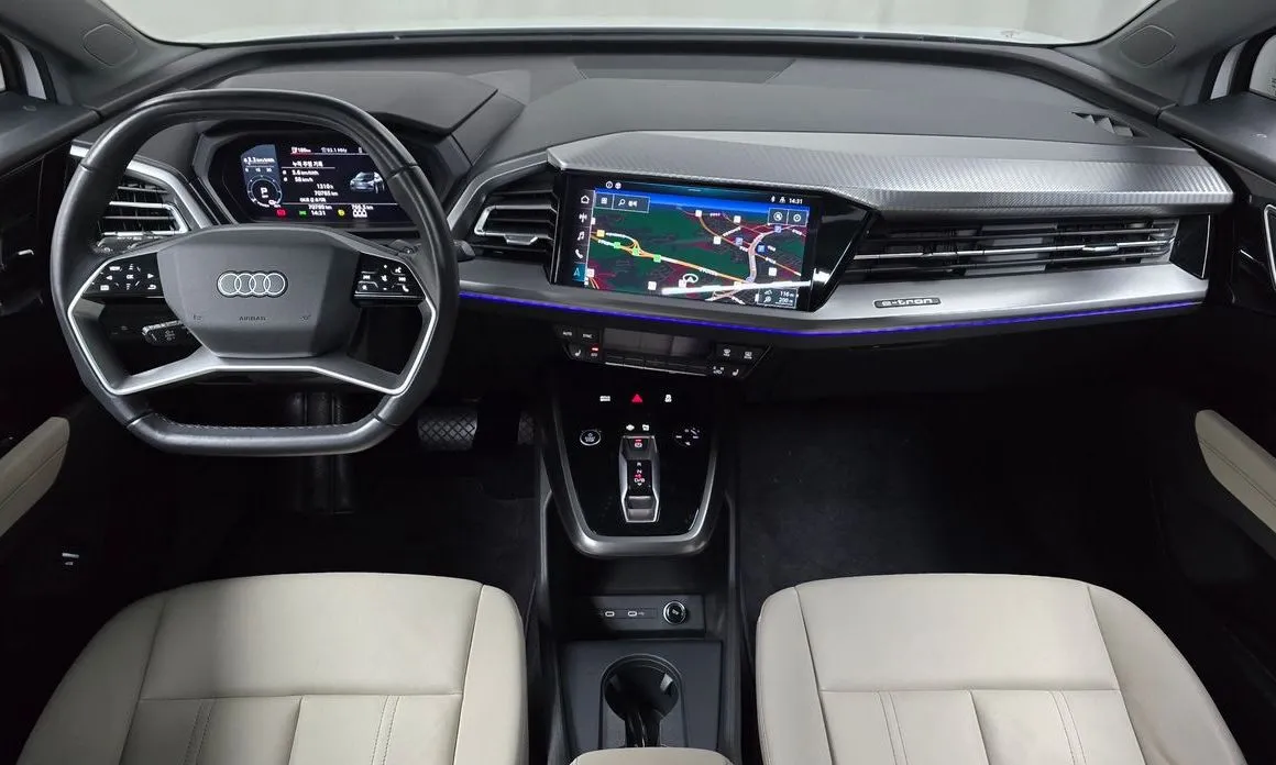 Audi Q4 e-tron 2023 из KR, фото 10