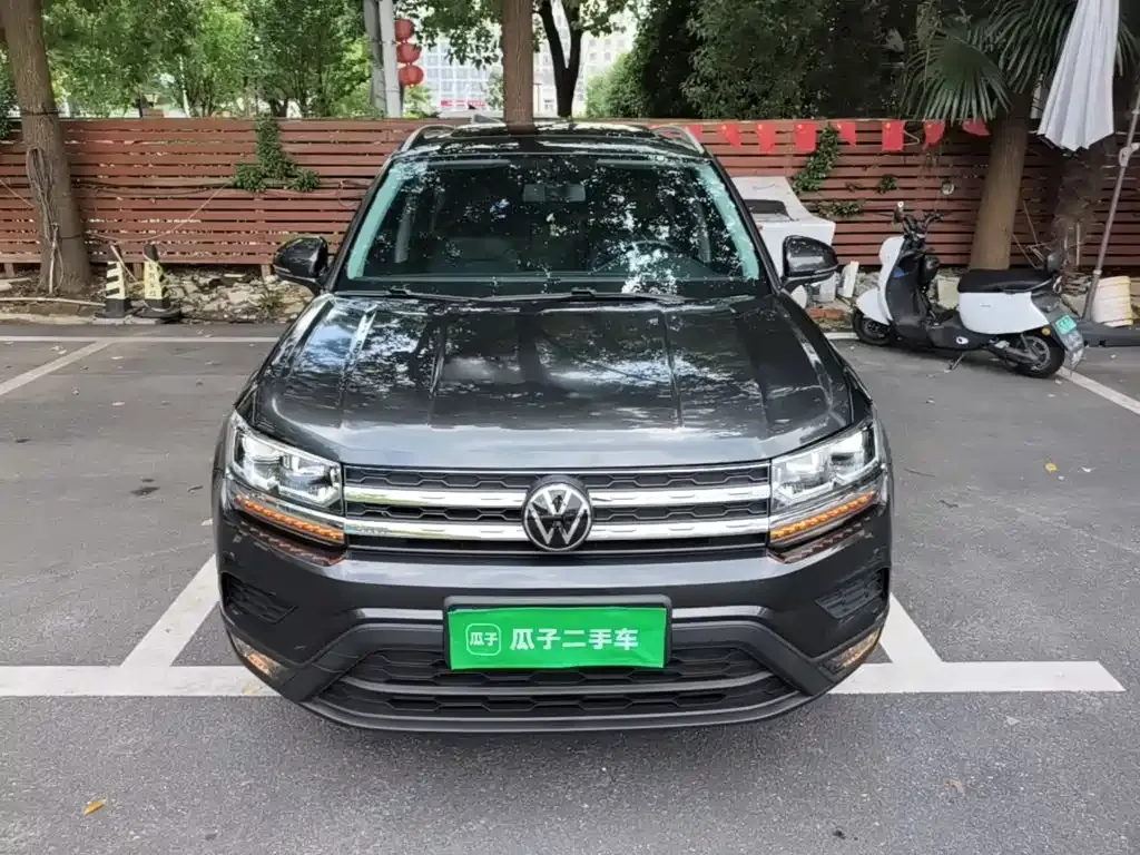 Volkswagen Tharu — фото 4