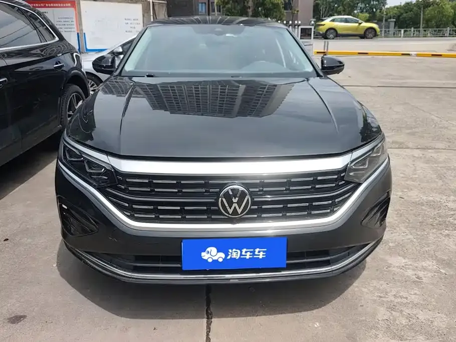 Volkswagen Passat — фото 10