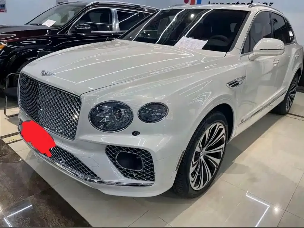 Bentley Bentayga — фото 1