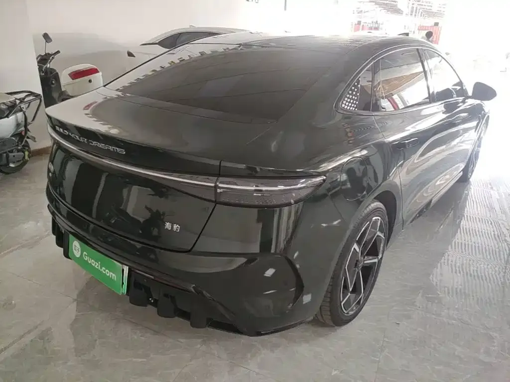 BYD Seal — фото 7