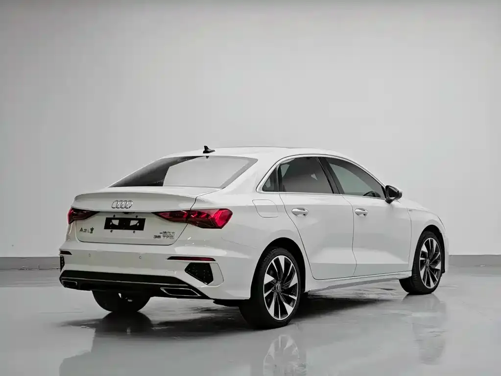 Audi A3 — фото 5