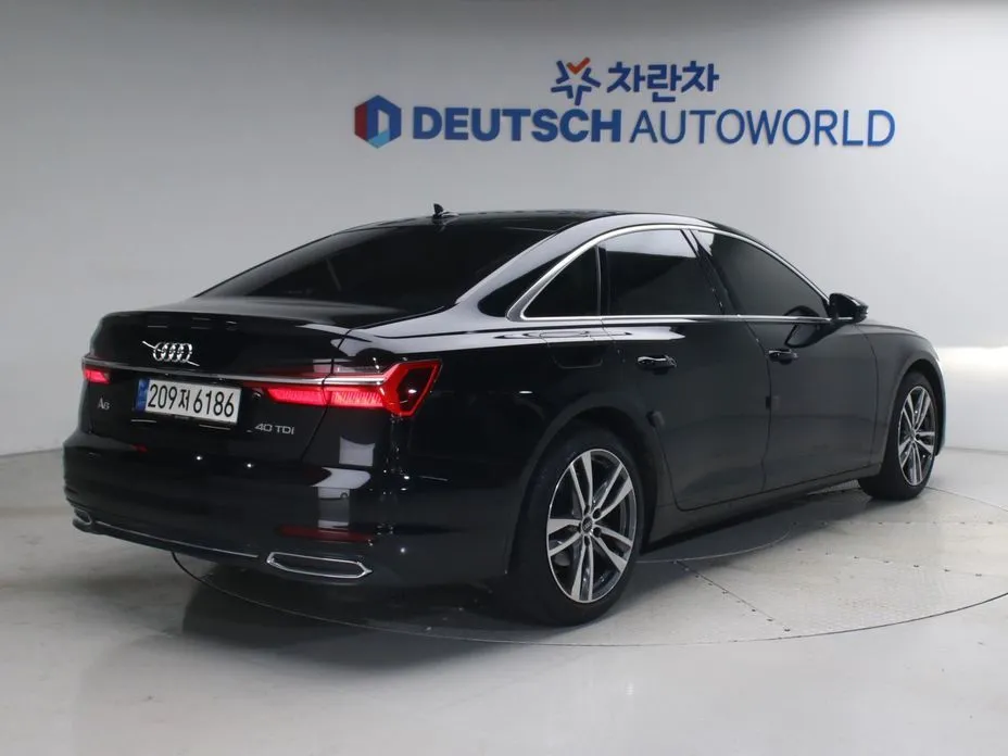 Audi A6 — фото 2