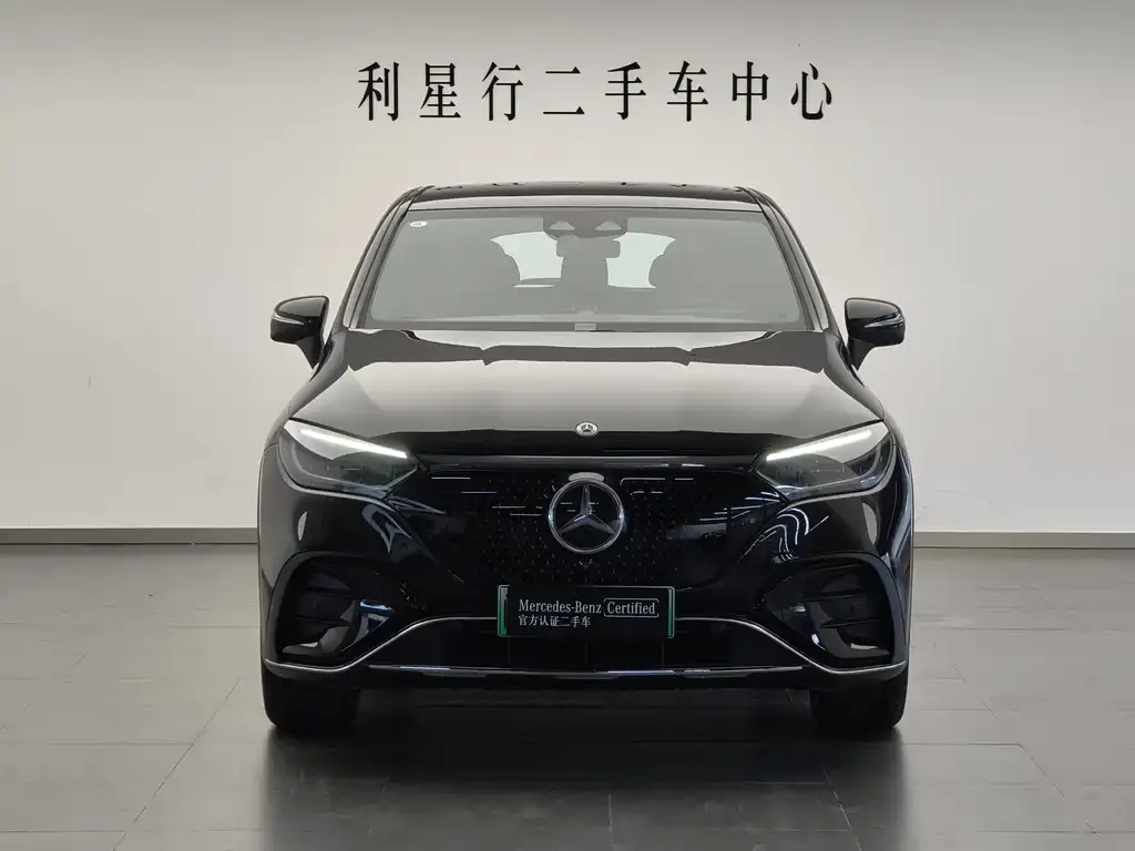 Mercedes-Benz EQE SUV — фото 8