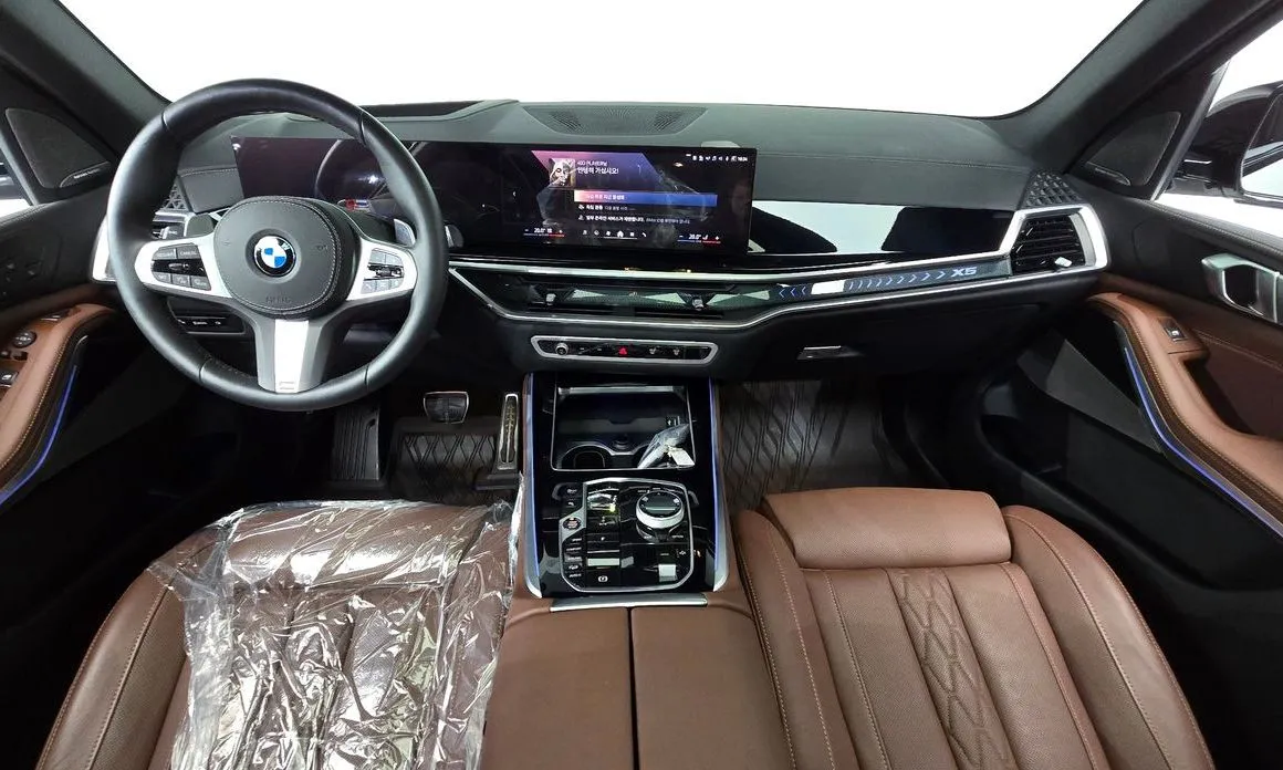 BMW X5 2025 из KR, фото 2