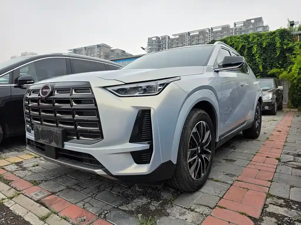 GAC Motor Trumpchi GS4