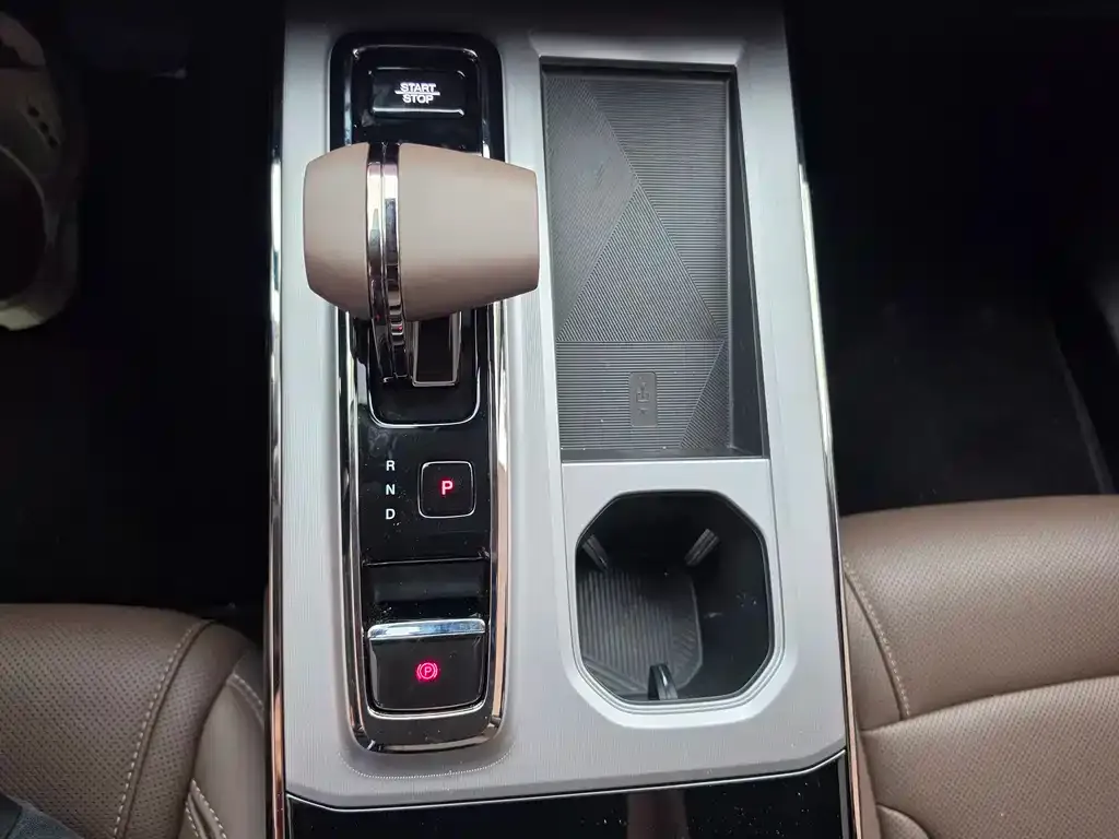 GAC Motor Trumpchi GS4 2024 из CN, фото 10