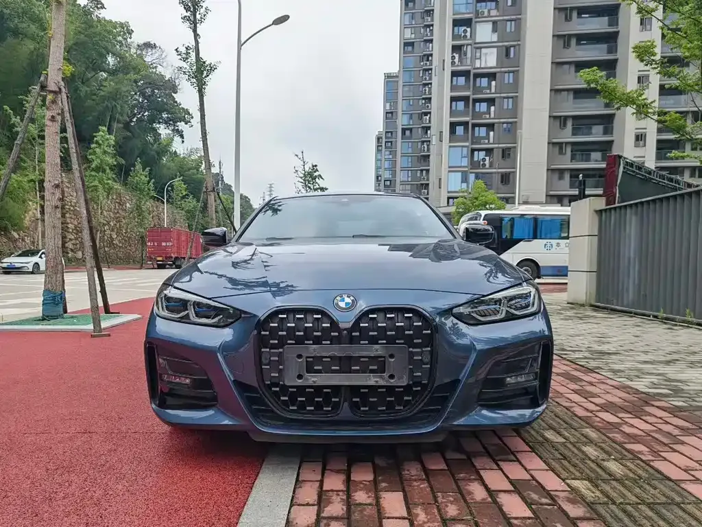 BMW 4 Series — фото 1
