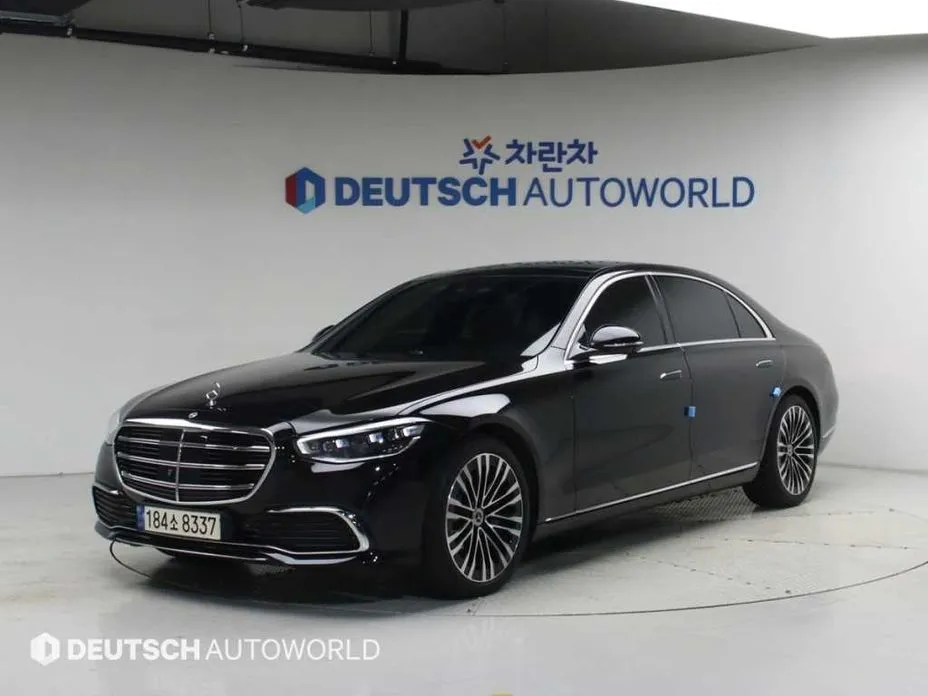 Mercedes-Benz S-Class — фото 1