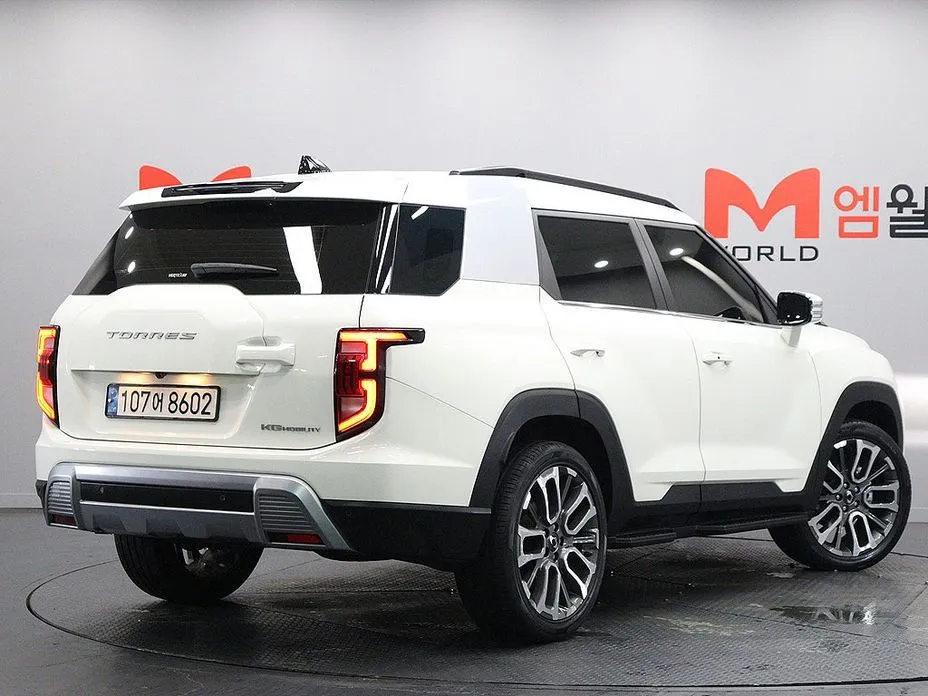KG Mobility (Ssangyong) Torres — фото 3