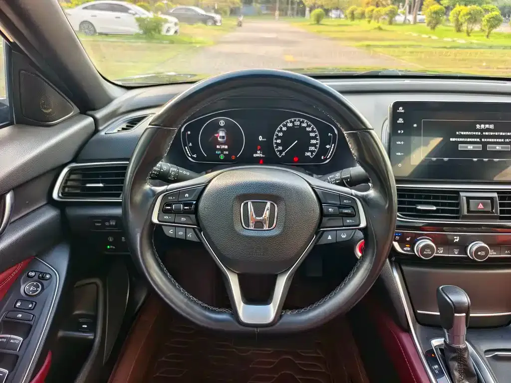 Honda Inspire — фото 5