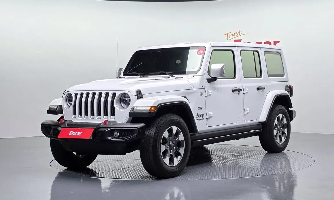Jeep Wrangler — фото 1