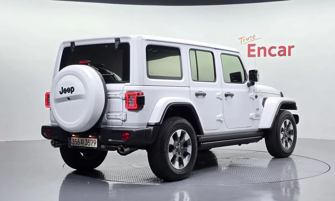 Jeep Wrangler — фото 3