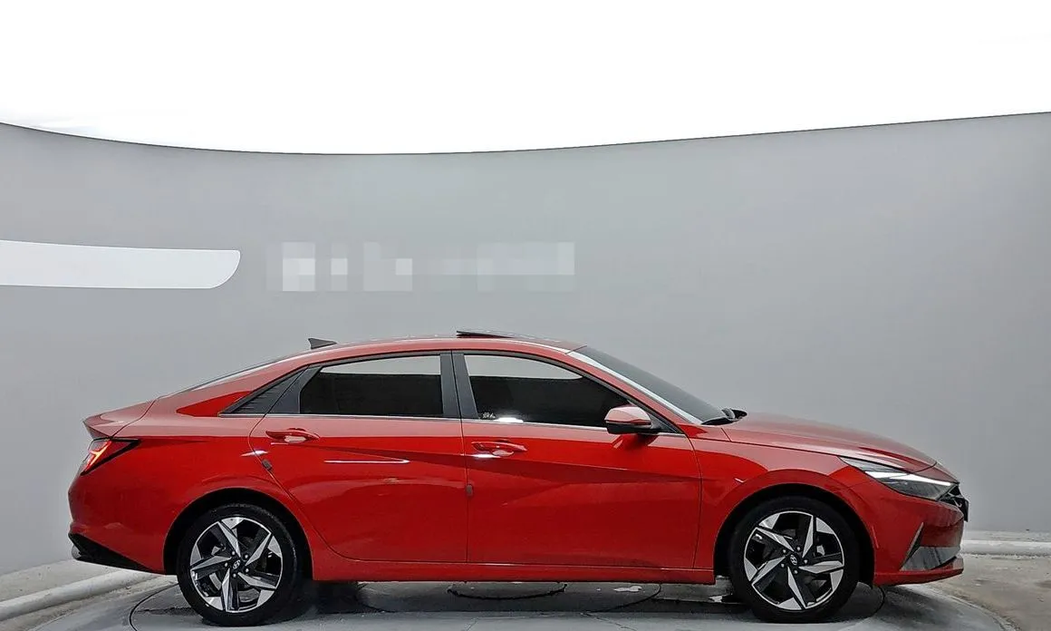 Hyundai AVANTE — фото 9