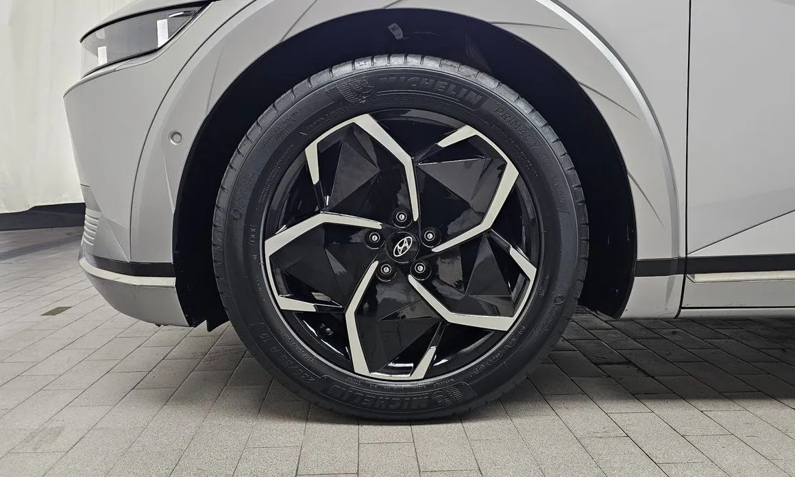 Hyundai Ioniq5 — фото 7