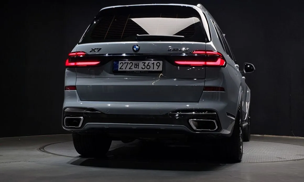 BMW X7 — фото 4