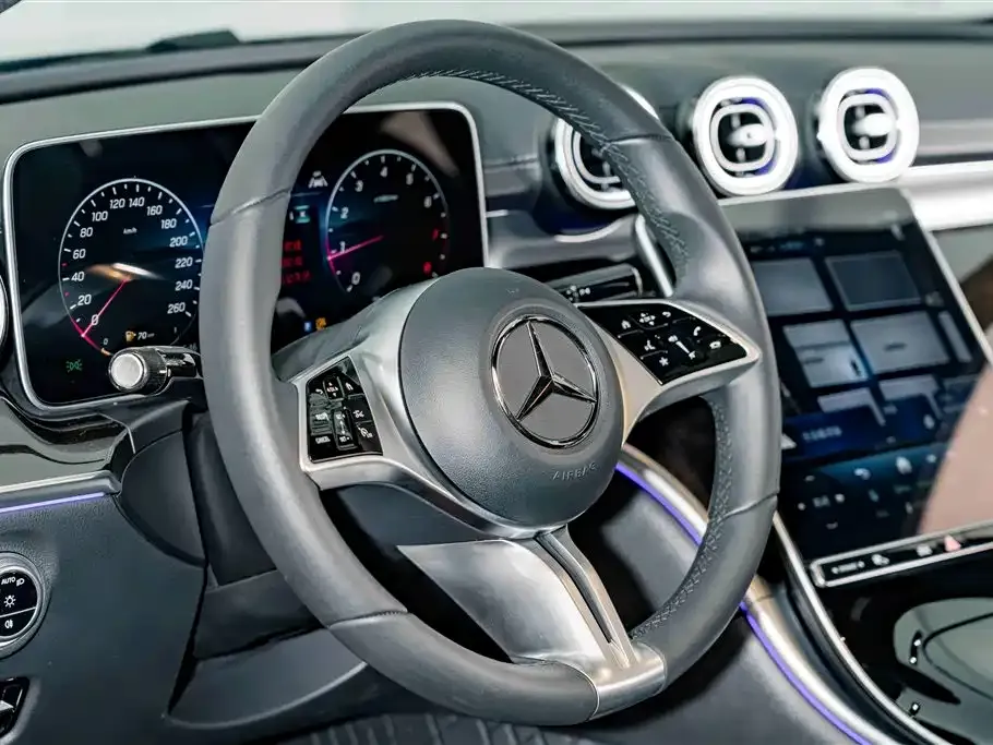 Mercedes-Benz C-Class — фото 5