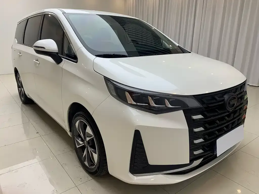 GAC Motor Trumpchi M6 — фото 10
