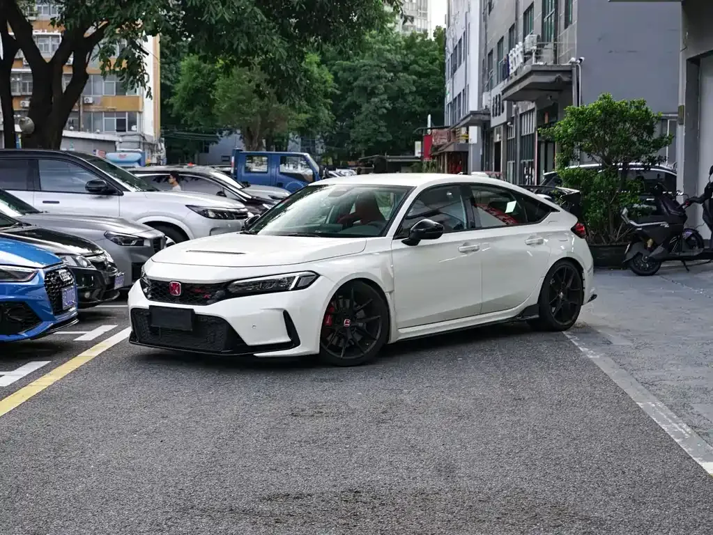 Honda Civic (Import) — фото 1
