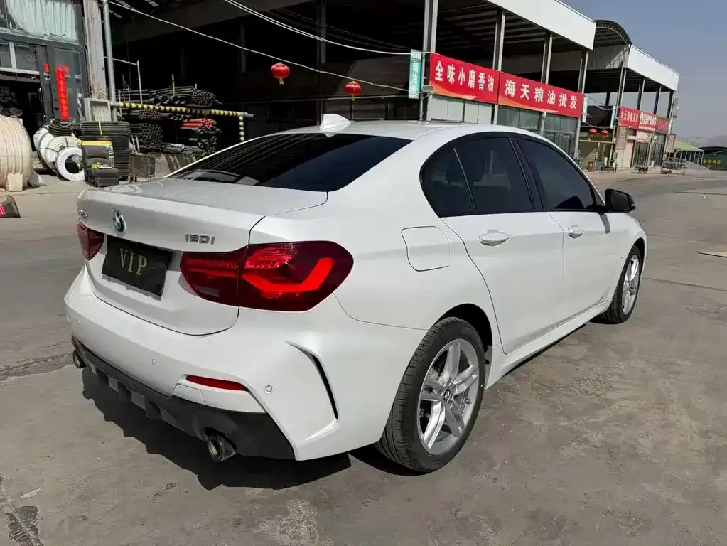 BMW 1 Series — фото 10