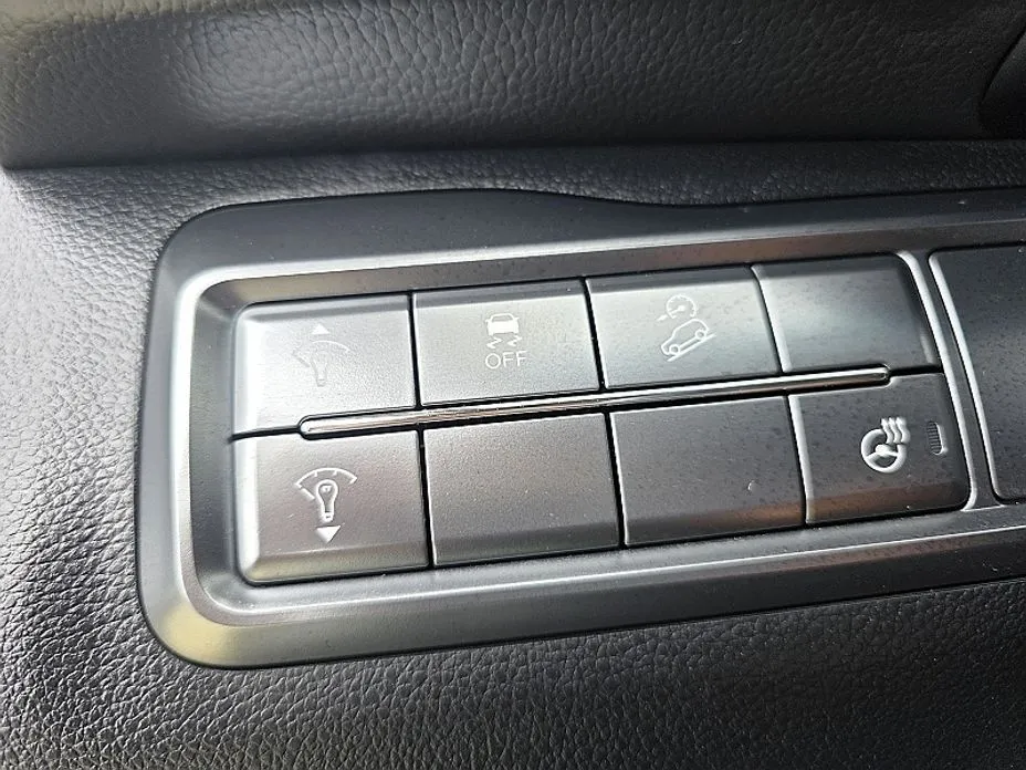 KG Mobility (Ssangyong) TIBOLI 2023 из KR, фото 5