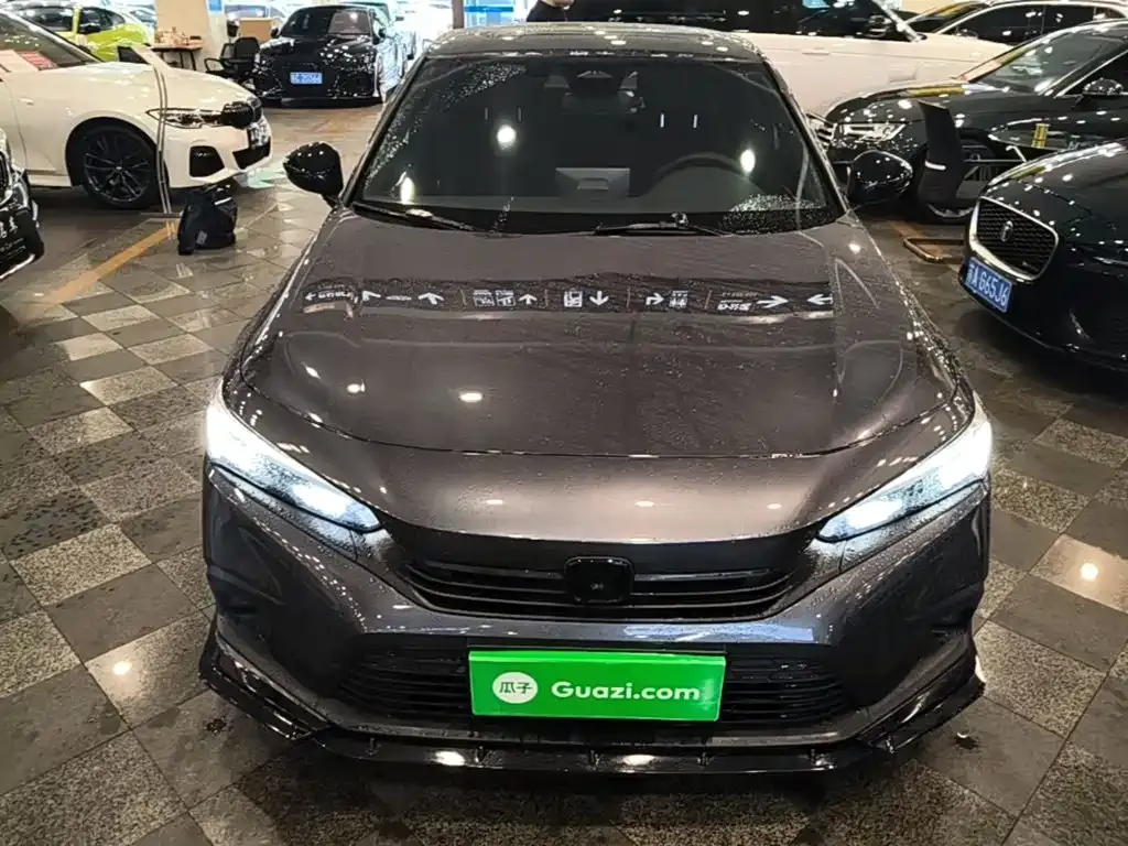 Honda Civic — фото 8