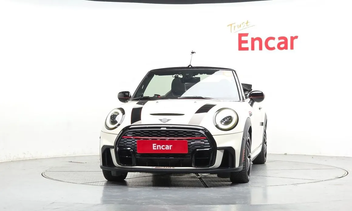 Mini Cooper Convertible 2022 из KR, фото 2