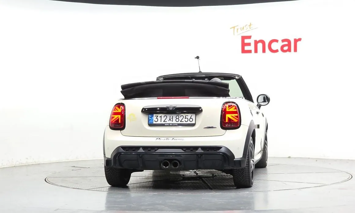Mini Cooper Convertible 2022 из KR, фото 3