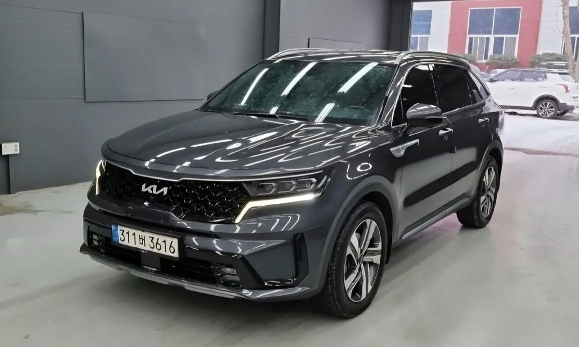 Kia Sorento — фото 1