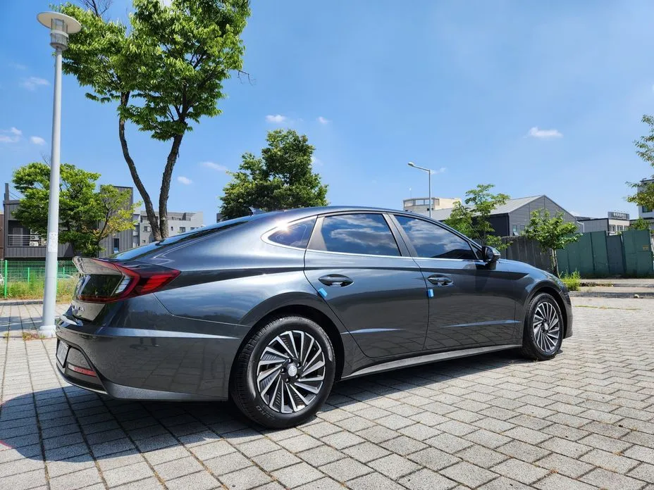 Hyundai Sonata 2023 из KR, фото 6