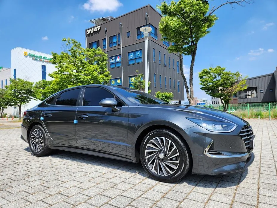 Hyundai Sonata 2023 из KR, фото 2