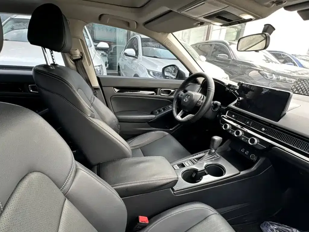 Honda Civic — фото 8