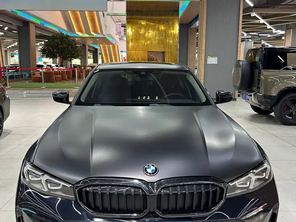 BMW 3 Series — фото 1