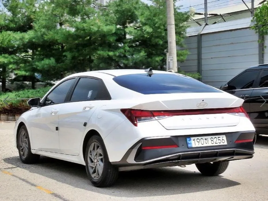 Hyundai AVANTE — фото 7