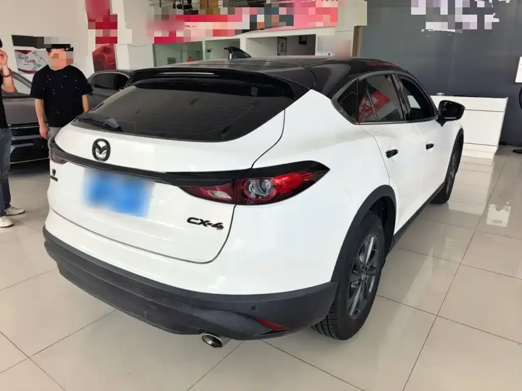 Mazda CX-4 — фото 3