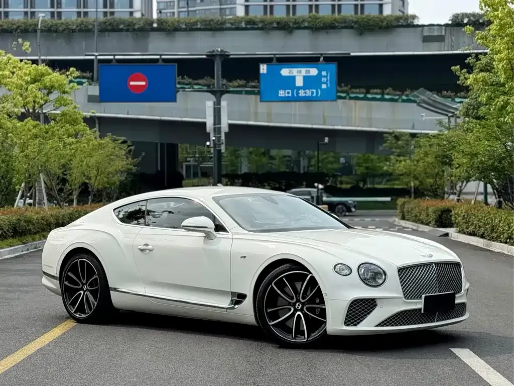 Bentley Continental — фото 5