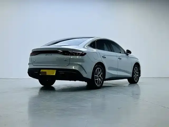 BYD Qin L — фото 4