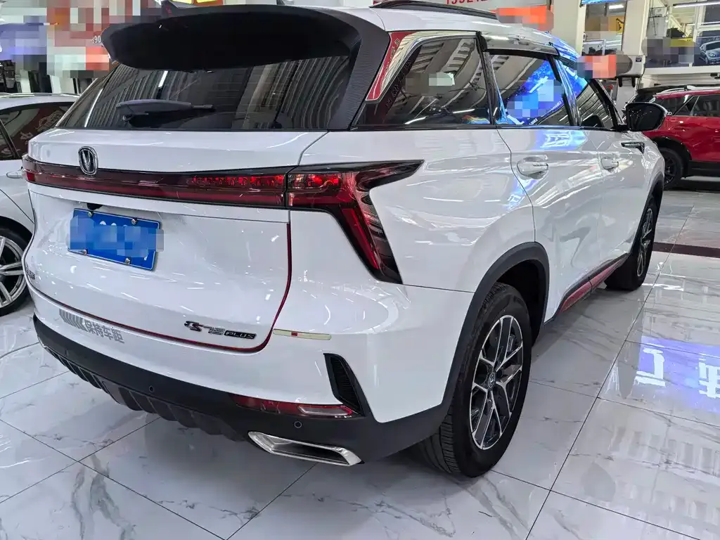 Changan CS75PLUS — фото 6