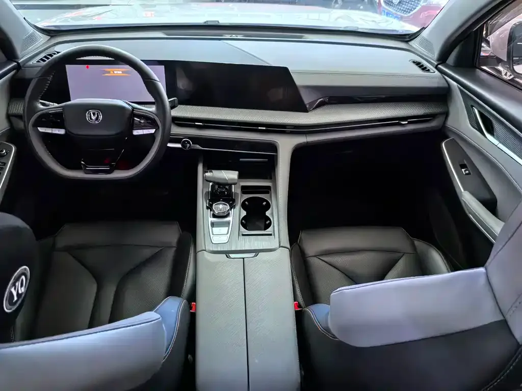 Changan CS75PLUS — фото 10