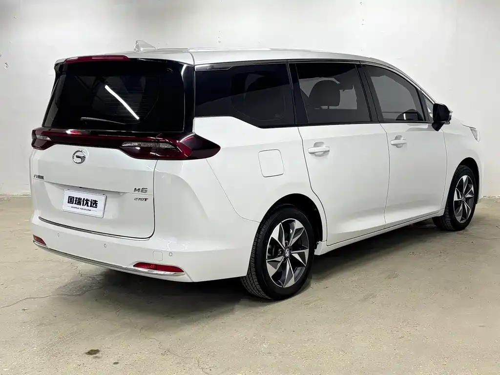 GAC Motor Trumpchi M6 — фото 9