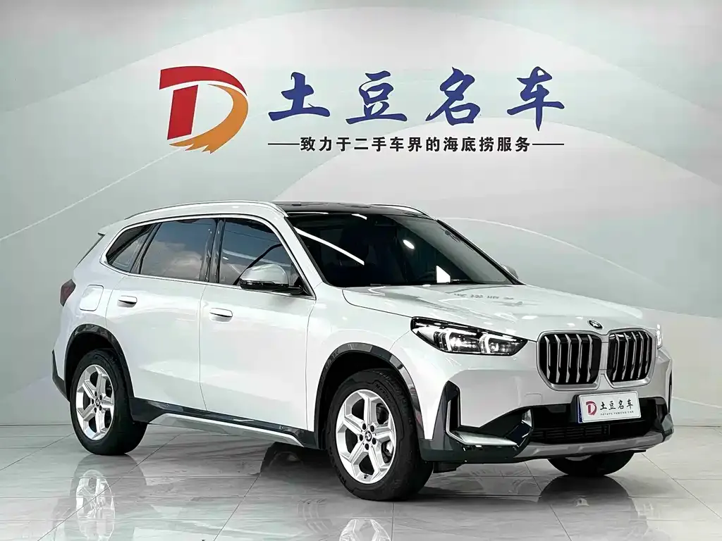 BMW X1 — фото 2