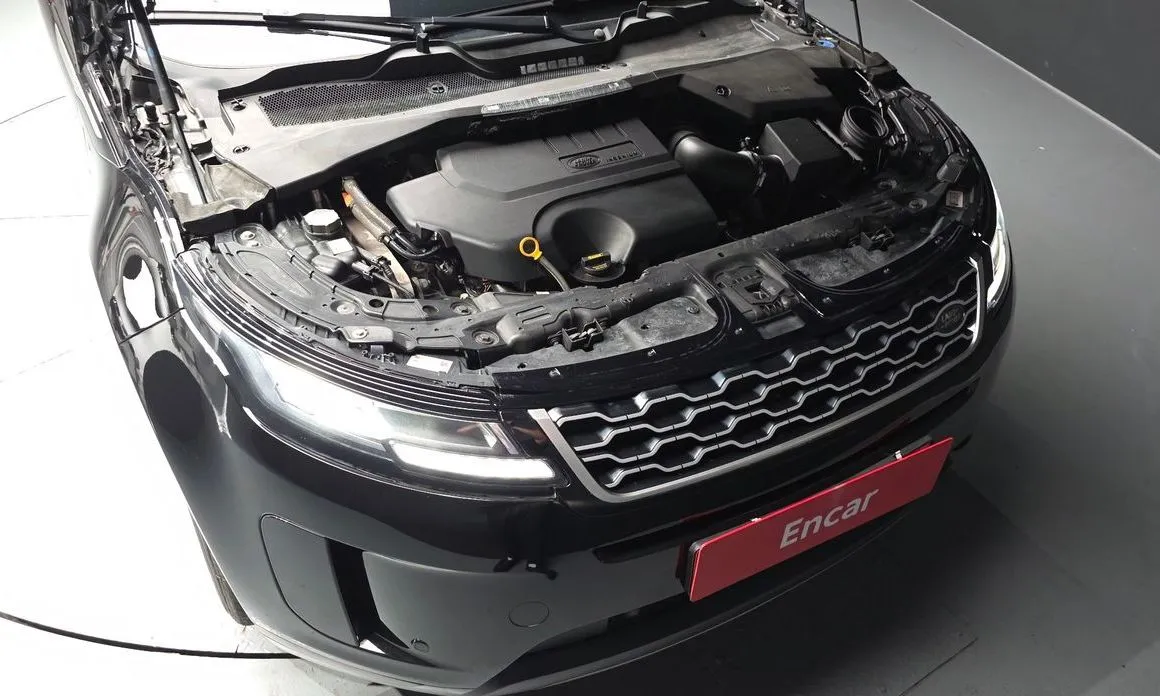 Land Rover Range Rover Evoque — фото 6