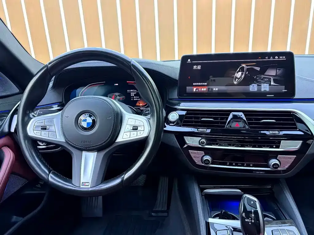 BMW 5 Series — фото 2