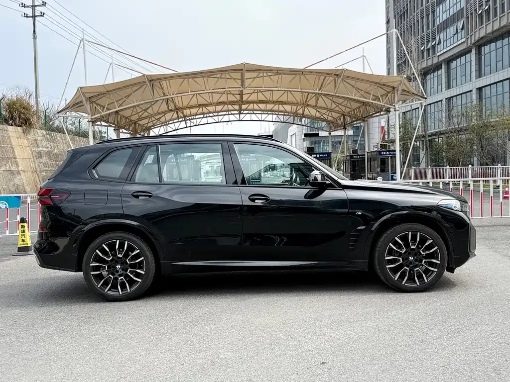 BMW X5 — фото 3