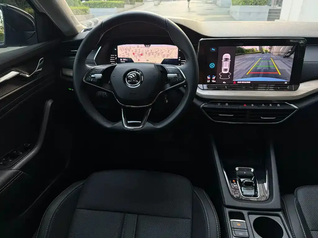 Skoda Octavia — фото 3
