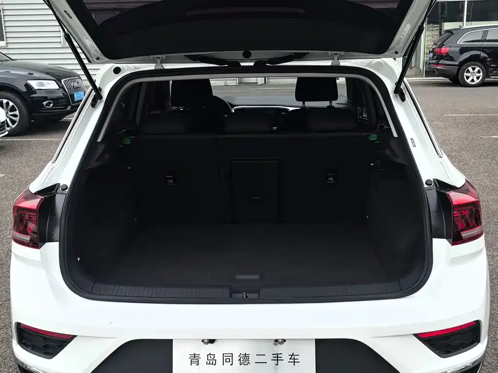 Volkswagen T-Roc 2021 из CN, фото 3