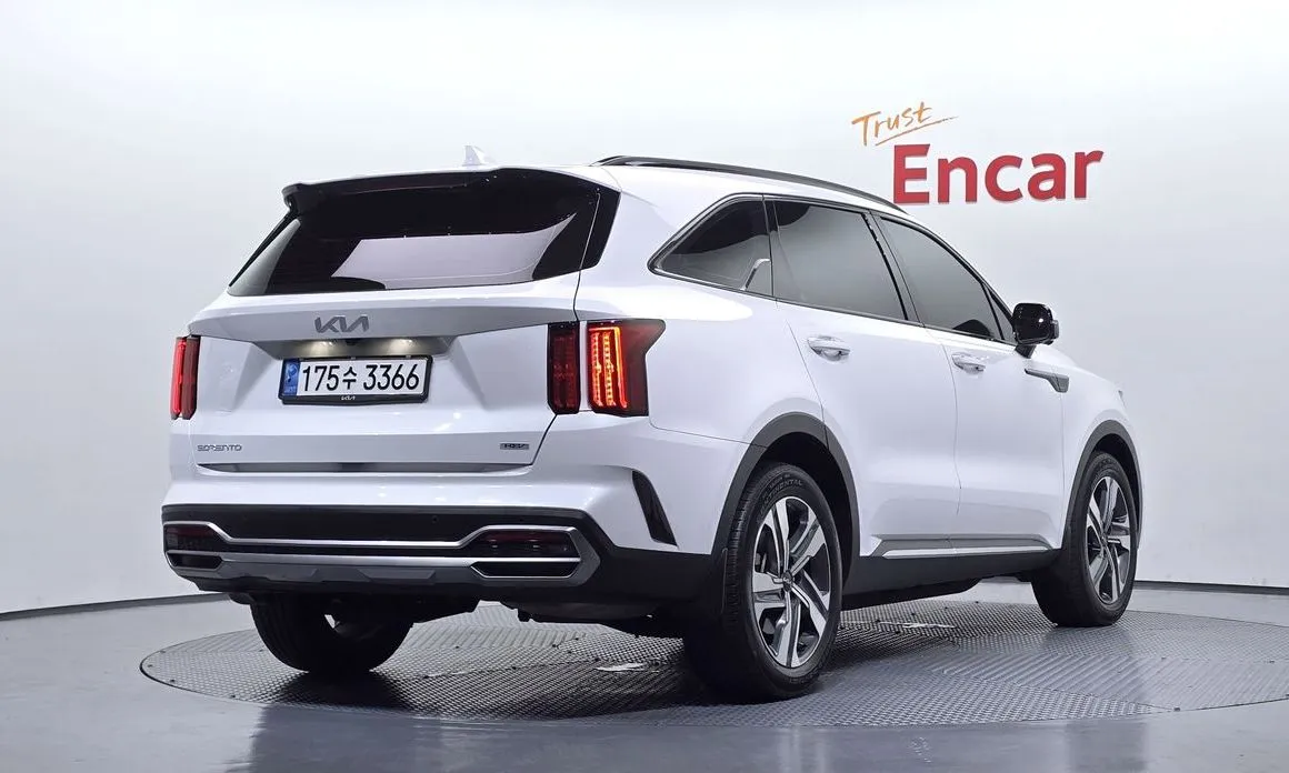 Kia Sorento — фото 3