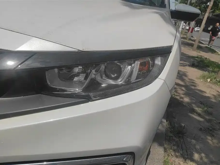 Honda Civic — фото 3
