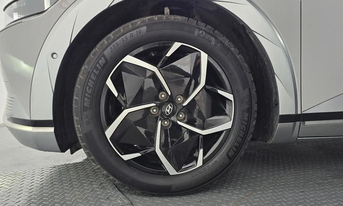 Hyundai Ioniq5 — фото 2