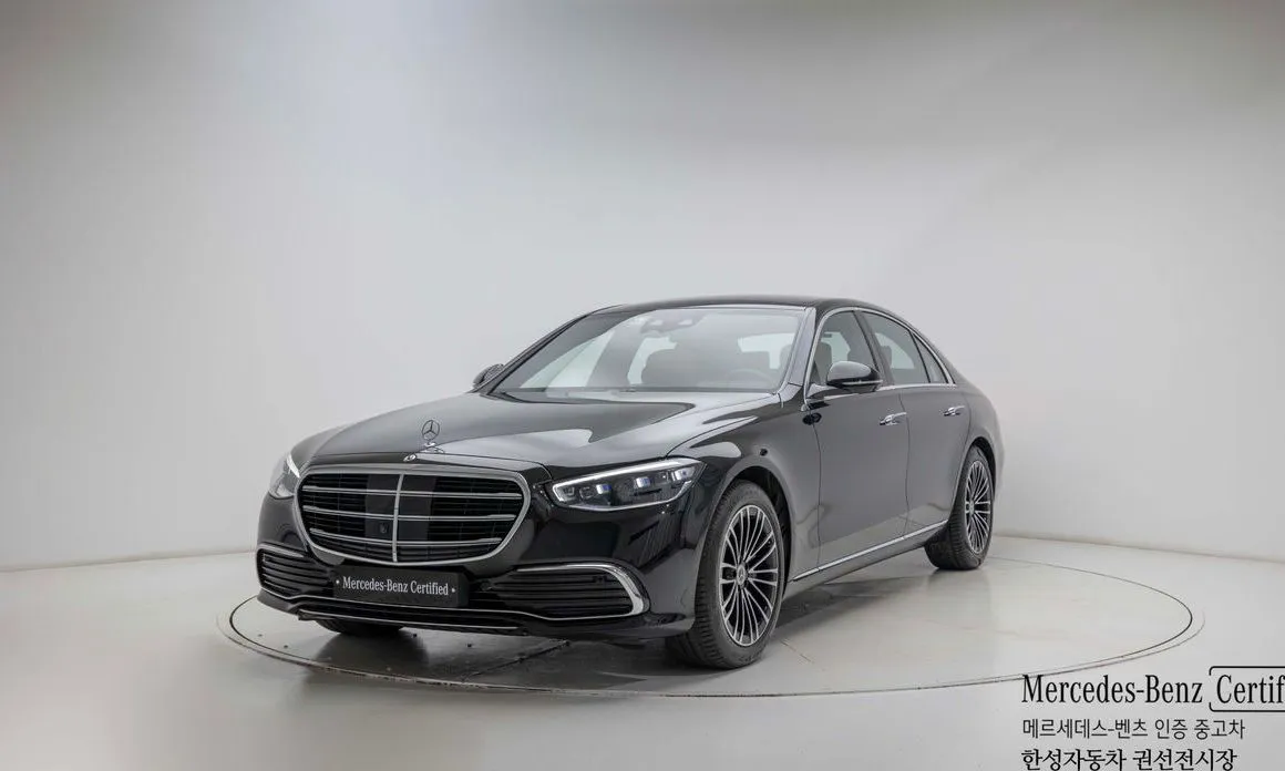 Mercedes-Benz S-Class — фото 1